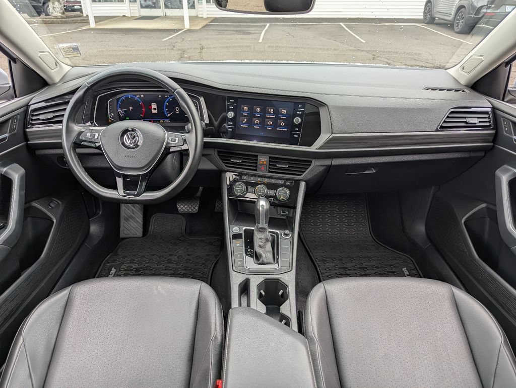 Used 2019 Volkswagen Jetta SEL FWD image 24