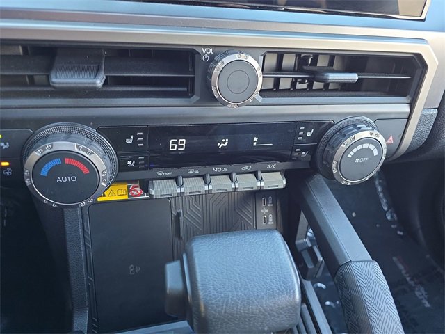 Used 2025 Toyota 4Runner TRD Off-Road Premium w/ Tow Technology Package image 27