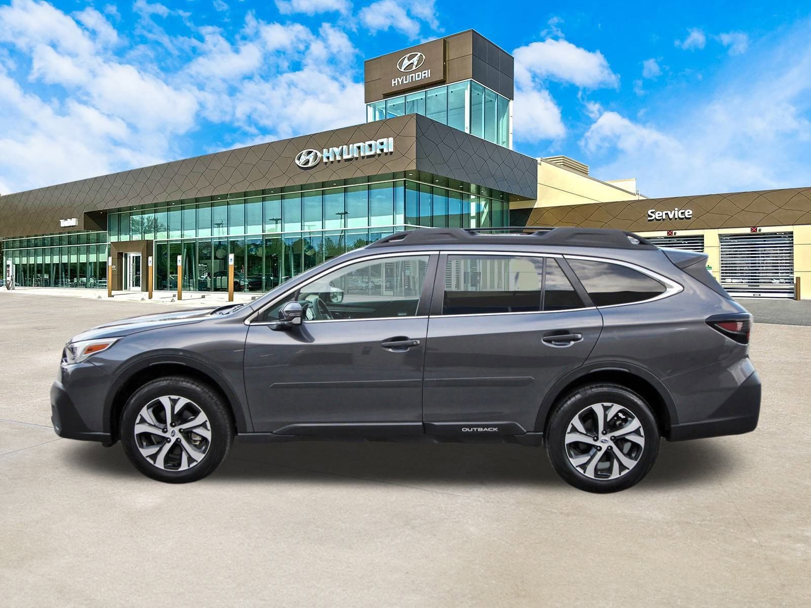 Used 2022 Subaru Outback Limited image 9