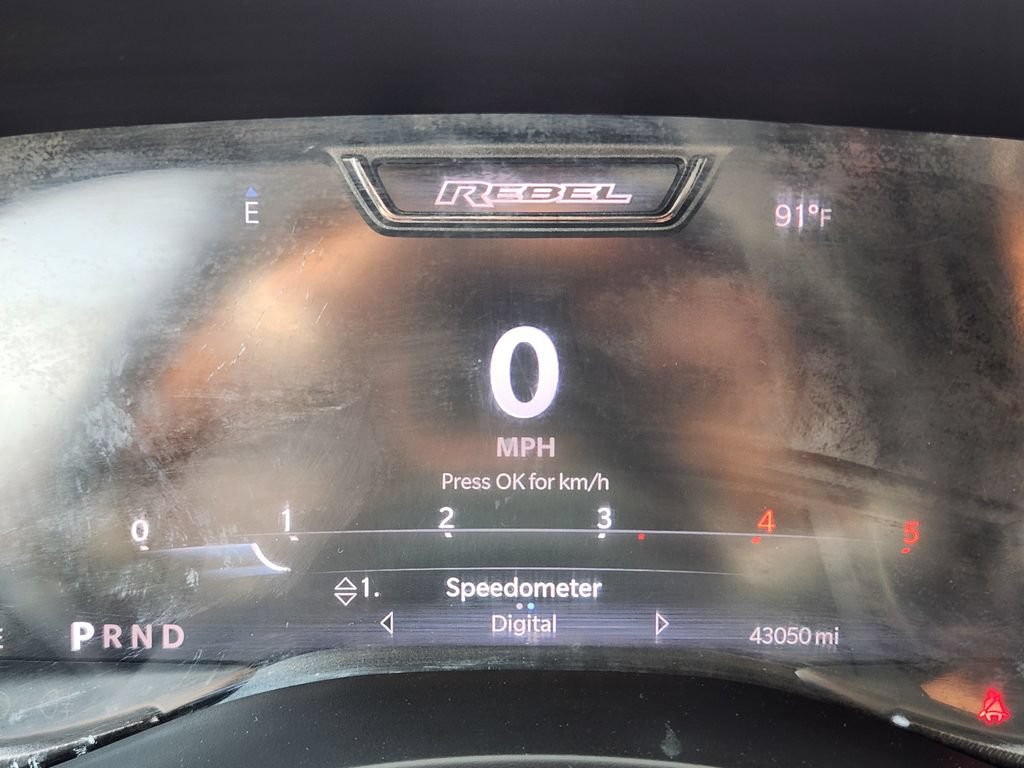 Used 2024 RAM 2500 Rebel AWD/4WD image 15