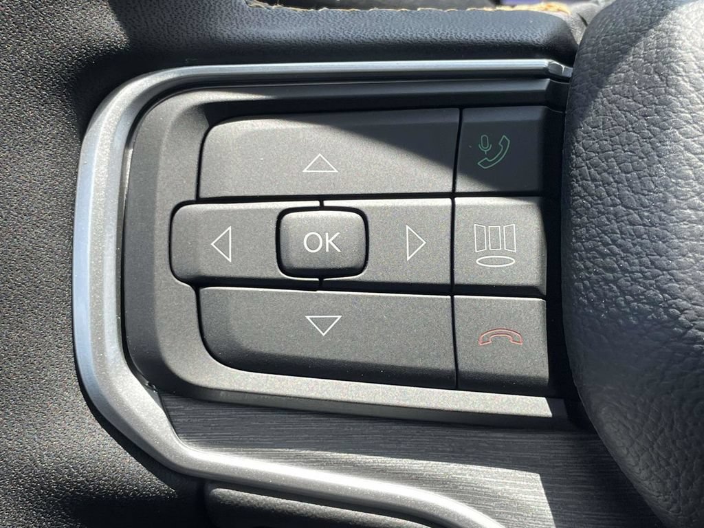 New 2026 Jeep Grand Wagoneer 4WD image 32