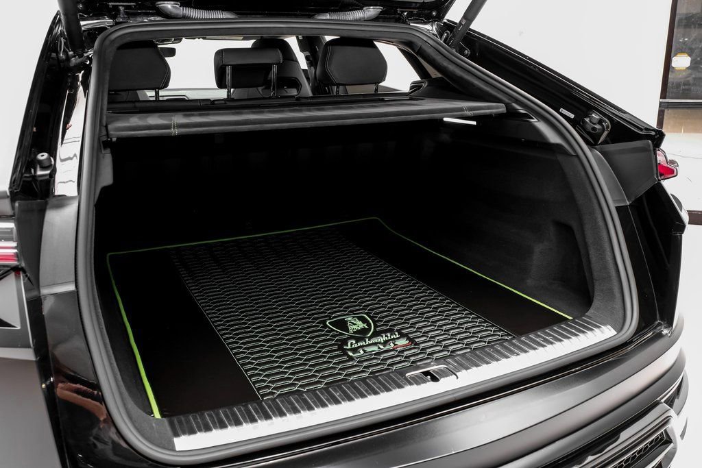 Used 2021 Lamborghini Urus image 31