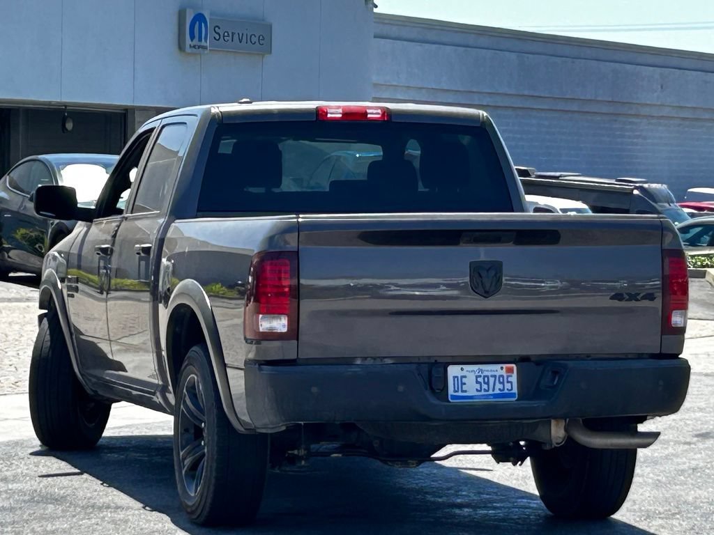 Used 2024 RAM 1500 Warlock AWD/4WD image 2