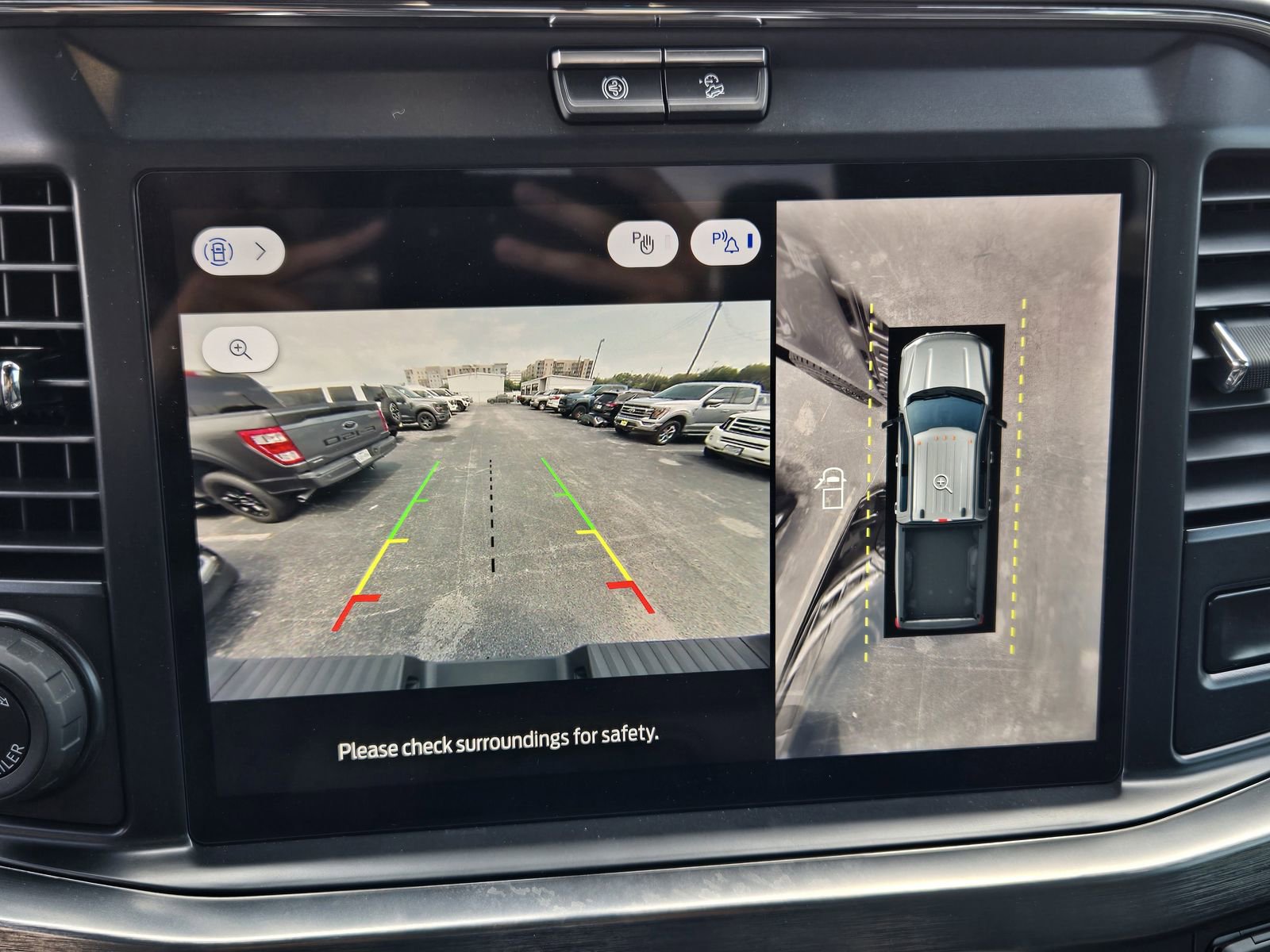 Used 2025 Ford F250 Lariat w/ Lariat Ultimate Package image 14