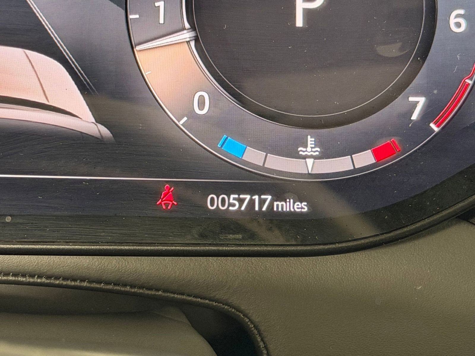 Used 2025 Land Rover Range Rover Long Wheelbase SE image 21