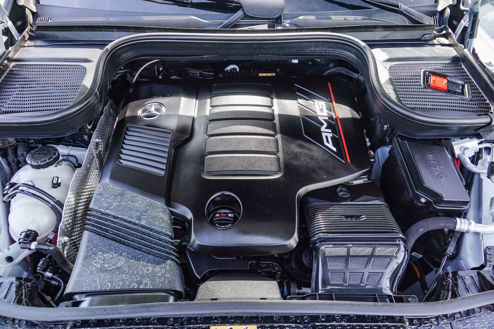 Certified 2025 Mercedes-Benz GLE 53 AMG 4MATIC image 27