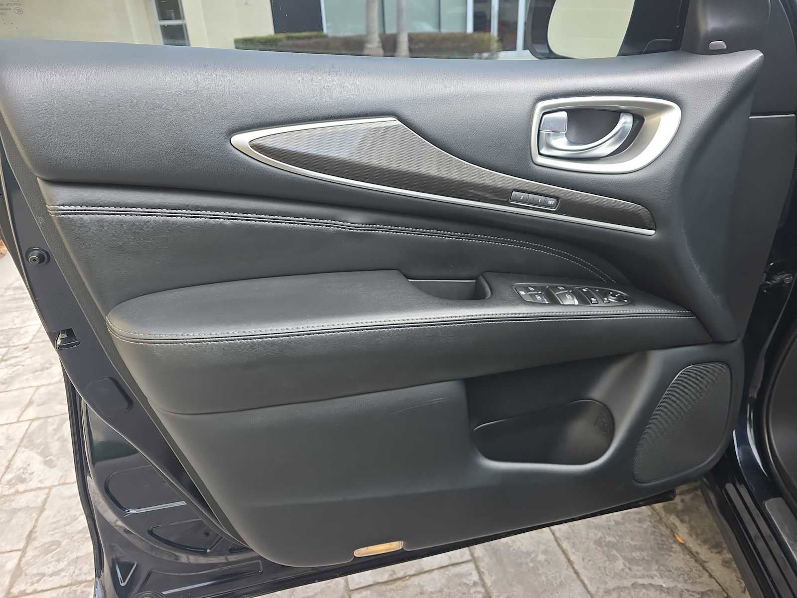 Used 2020 INFINITI QX60 Signature Edition image 14