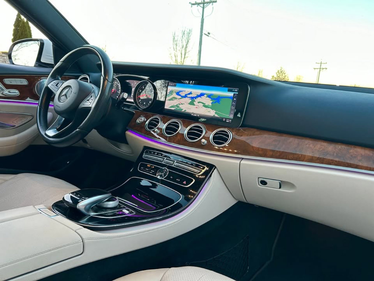 Used 2017 Mercedes-Benz E 300 image 17