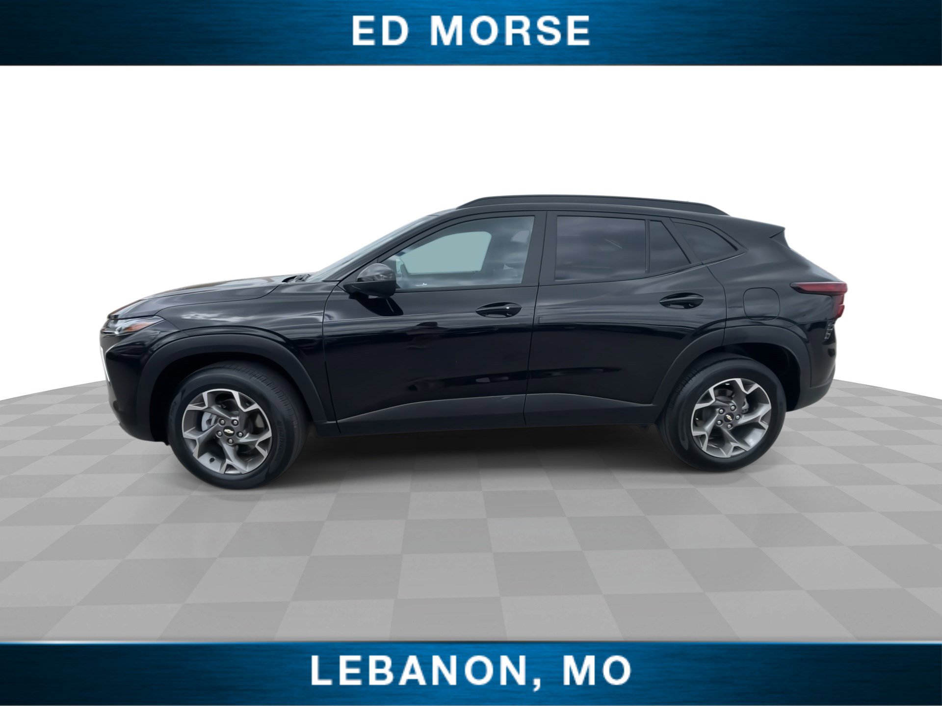 Used 2025 Chevrolet Trax LT w/ LT Convenience Package FWD image 5