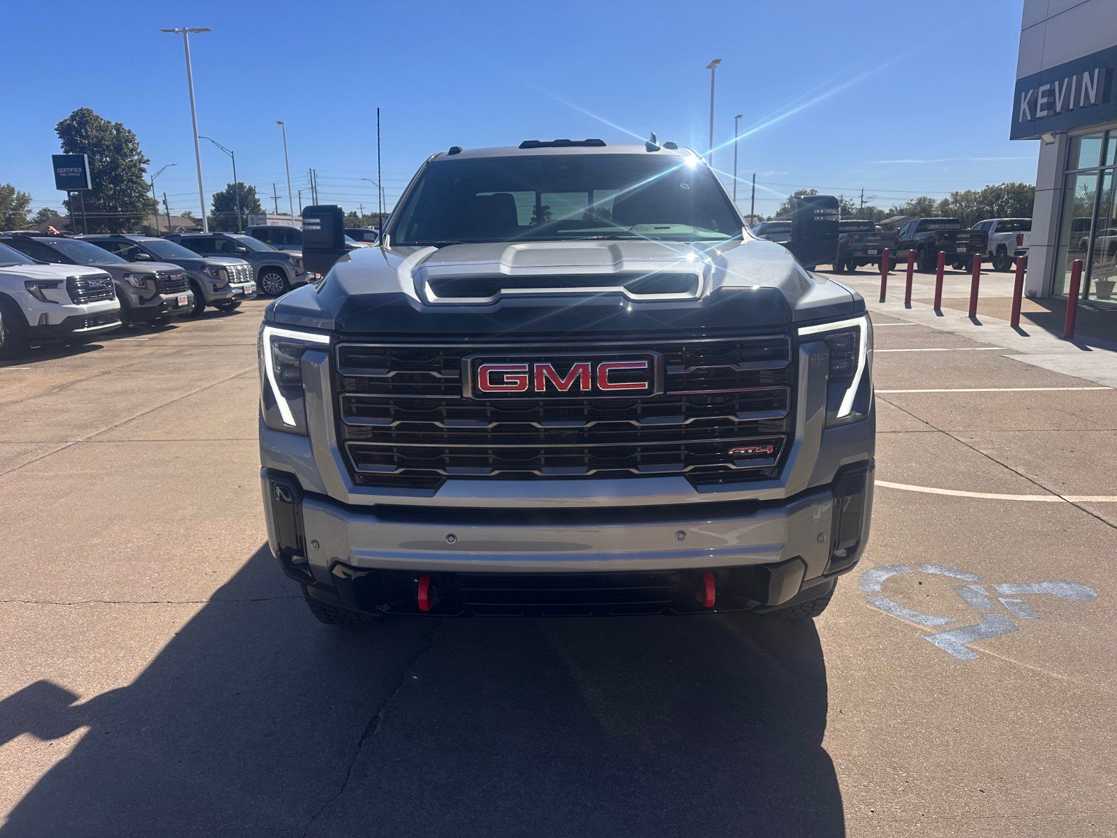 New 2026 GMC Sierra 2500 AT4 w/ AT4 Preferred Package image 2