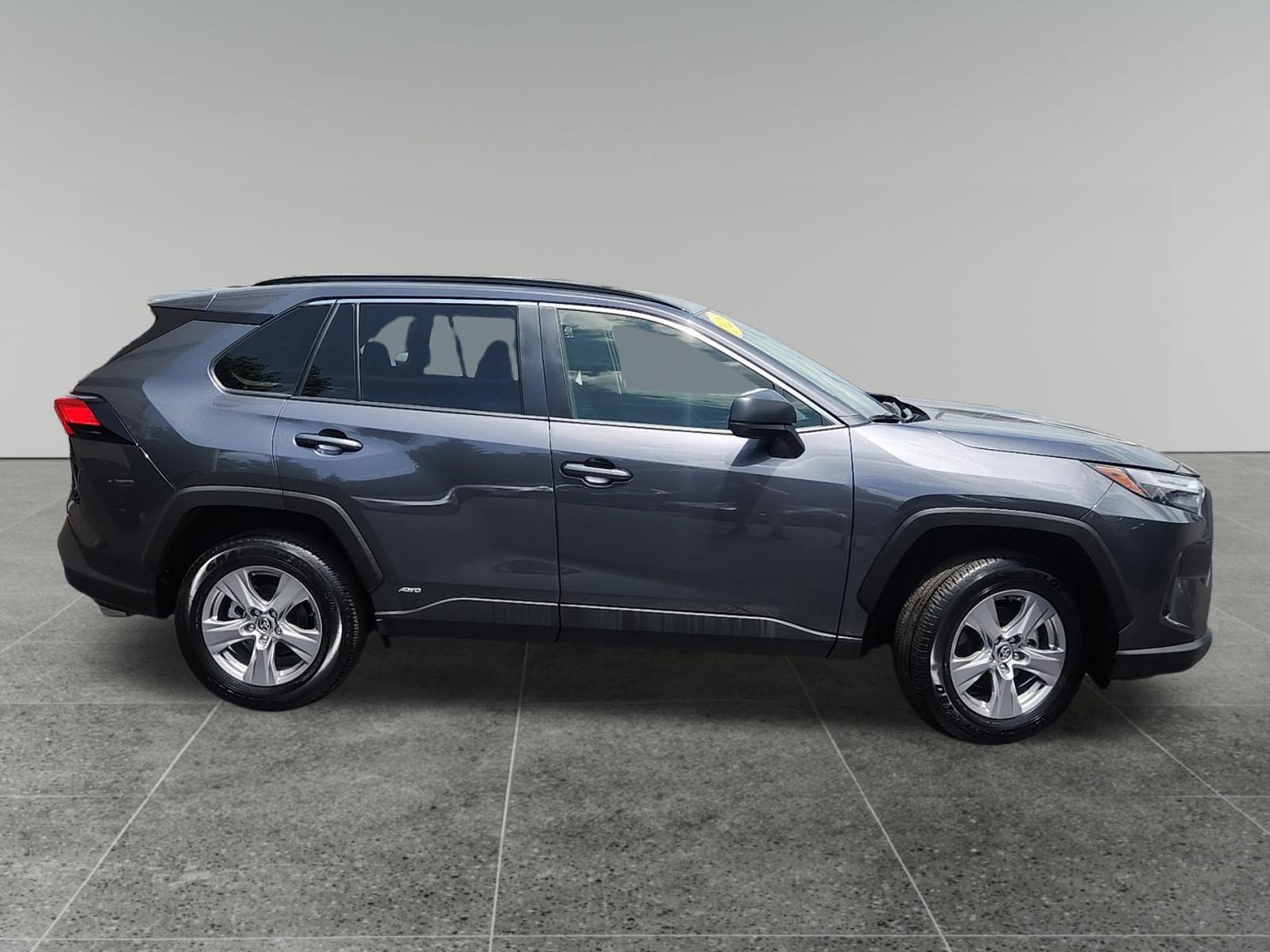 Certified 2025 Toyota RAV4 LE AWD/4WD image 8
