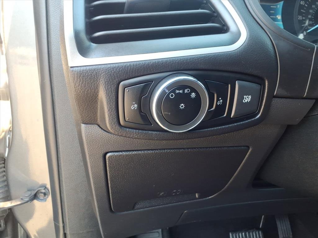 Used 2024 Ford Edge SEL image 31