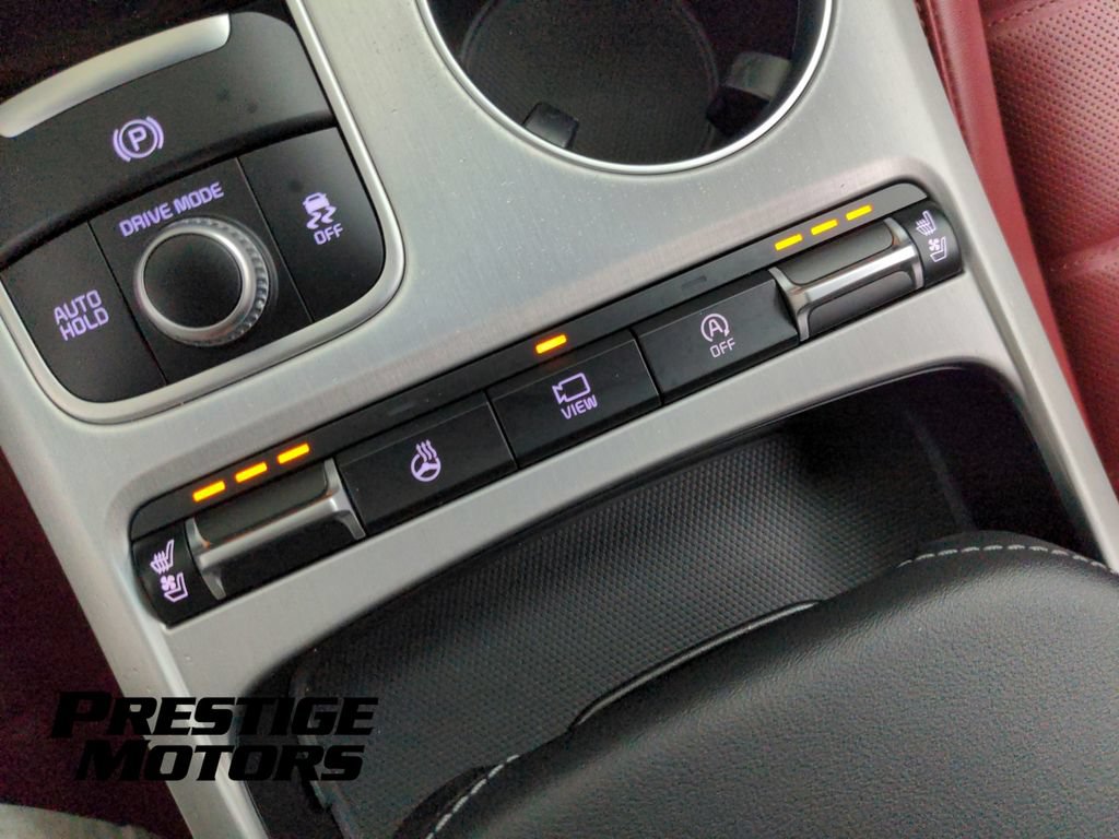 Used 2021 Kia Stinger GT2 image 23