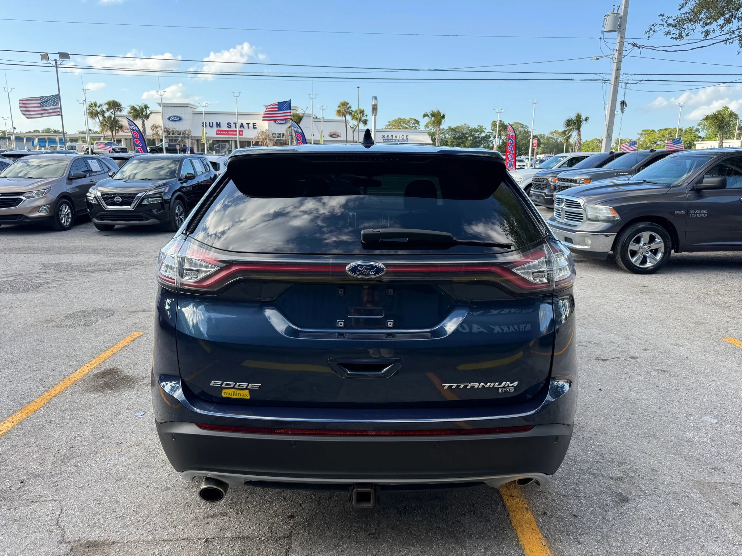 Used 2017 Ford Edge Titanium w/ Technology Package AWD/4WD image 5