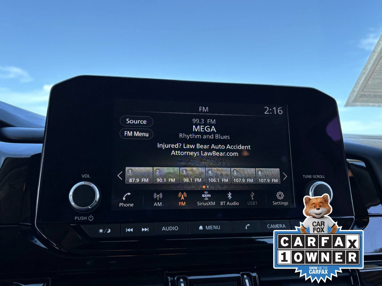 Certified 2025 Nissan Pathfinder SV FWD image 23