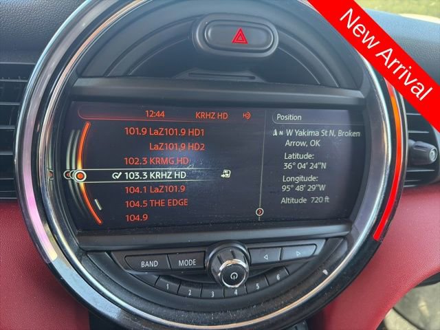 Used 2016 MINI Cooper S image 16