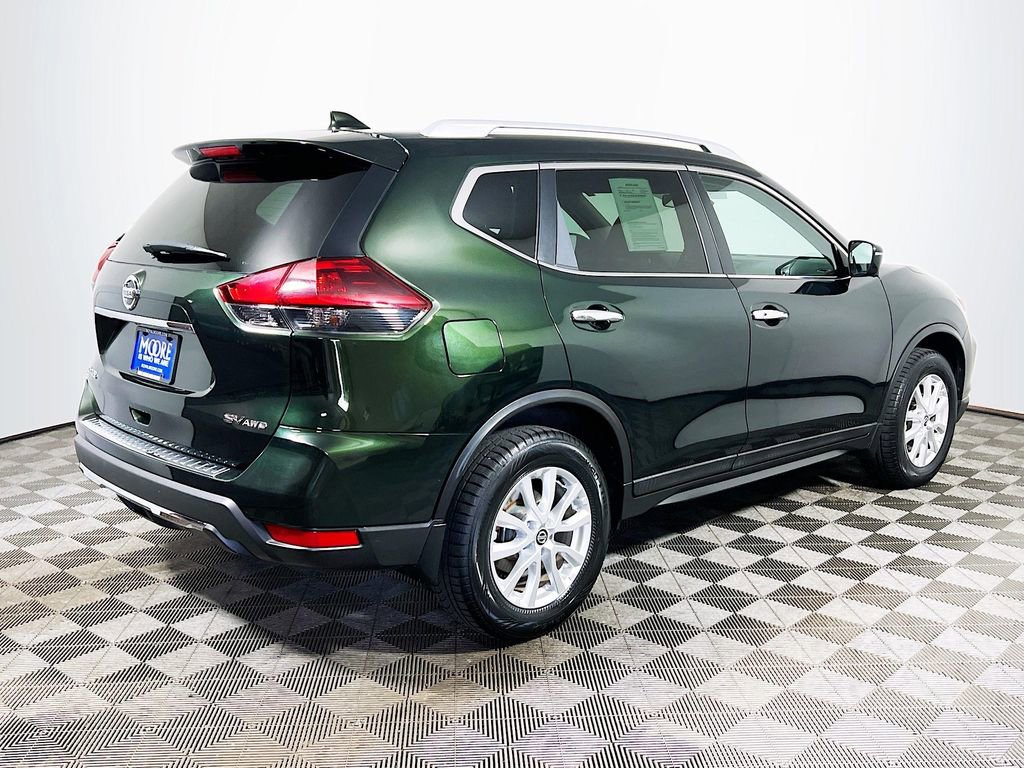 Used 2018 Nissan Rogue SV w/ Premium Package AWD/4WD image 8