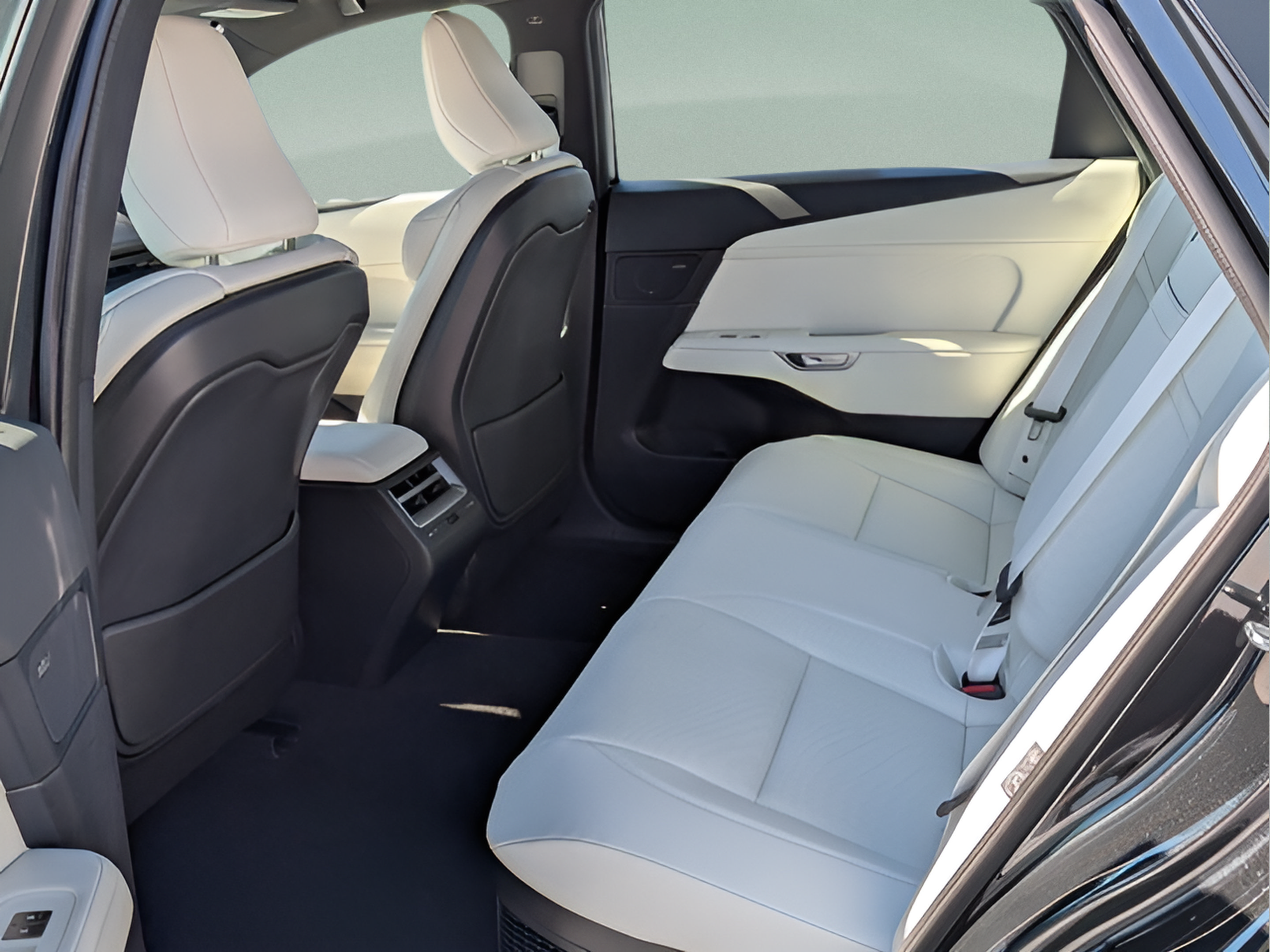 New 2026 Lexus ES 350h w/ Accessory Package (K3) FWD image 11