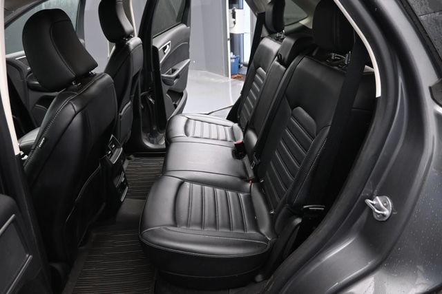 Used 2023 Ford Edge SEL w/ Convenience Package AWD/4WD image 12