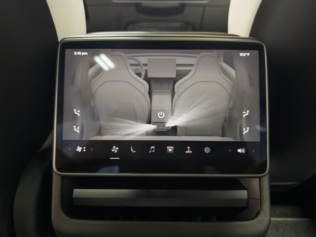 Used 2026 Tesla Model 3 Performance AWD/4WD image 21