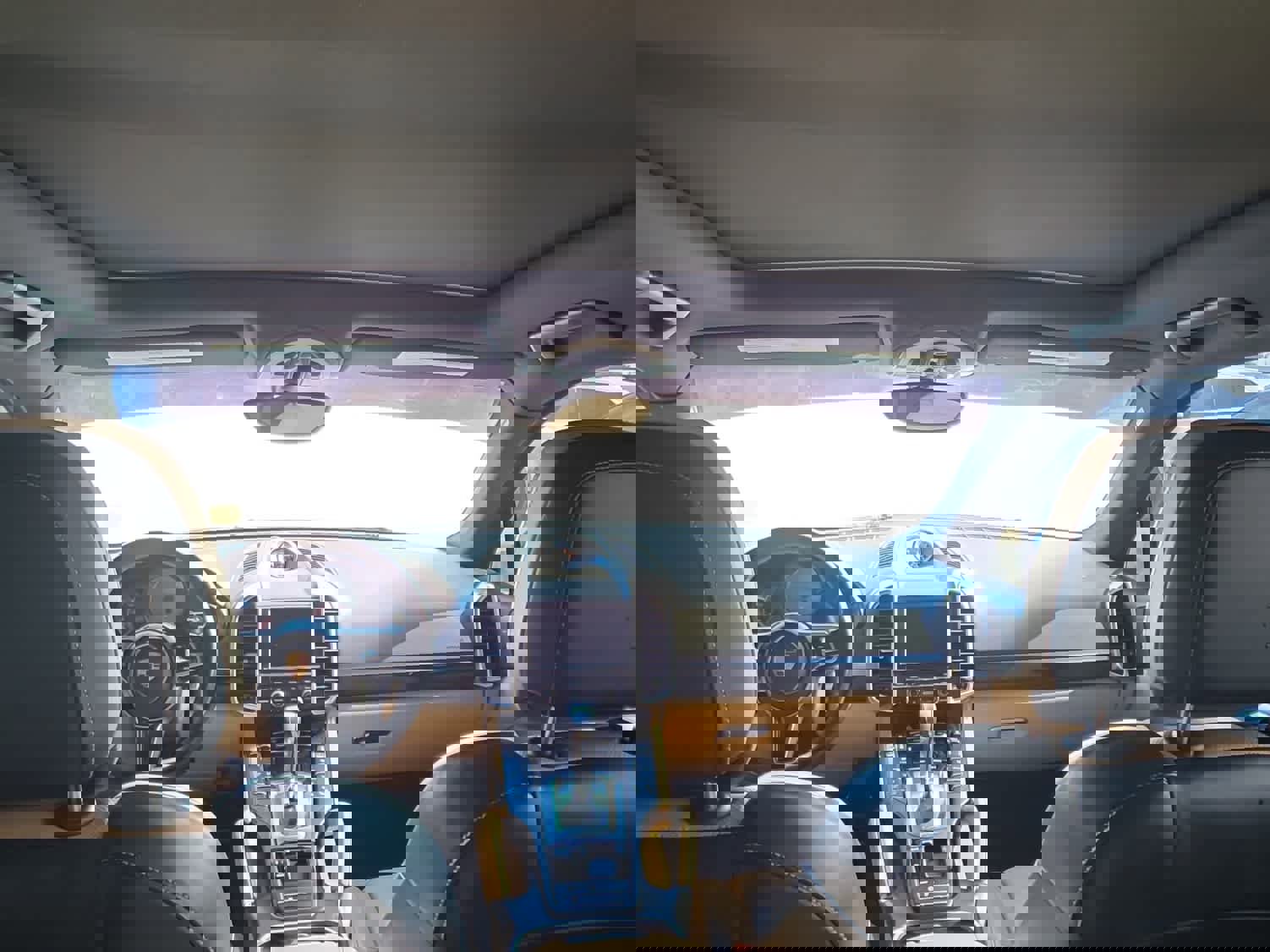 Used 2015 Porsche Cayenne S image 14