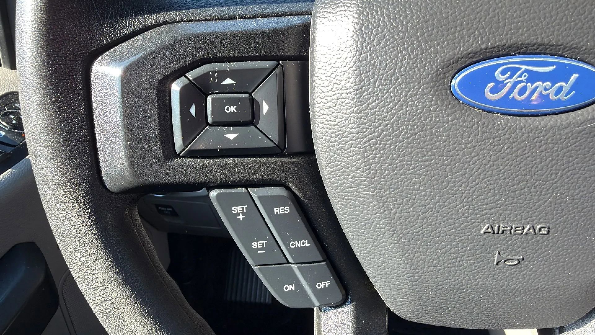 Used 2018 Ford F150 XL w/ Equipment Group 101A Mid AWD/4WD image 12