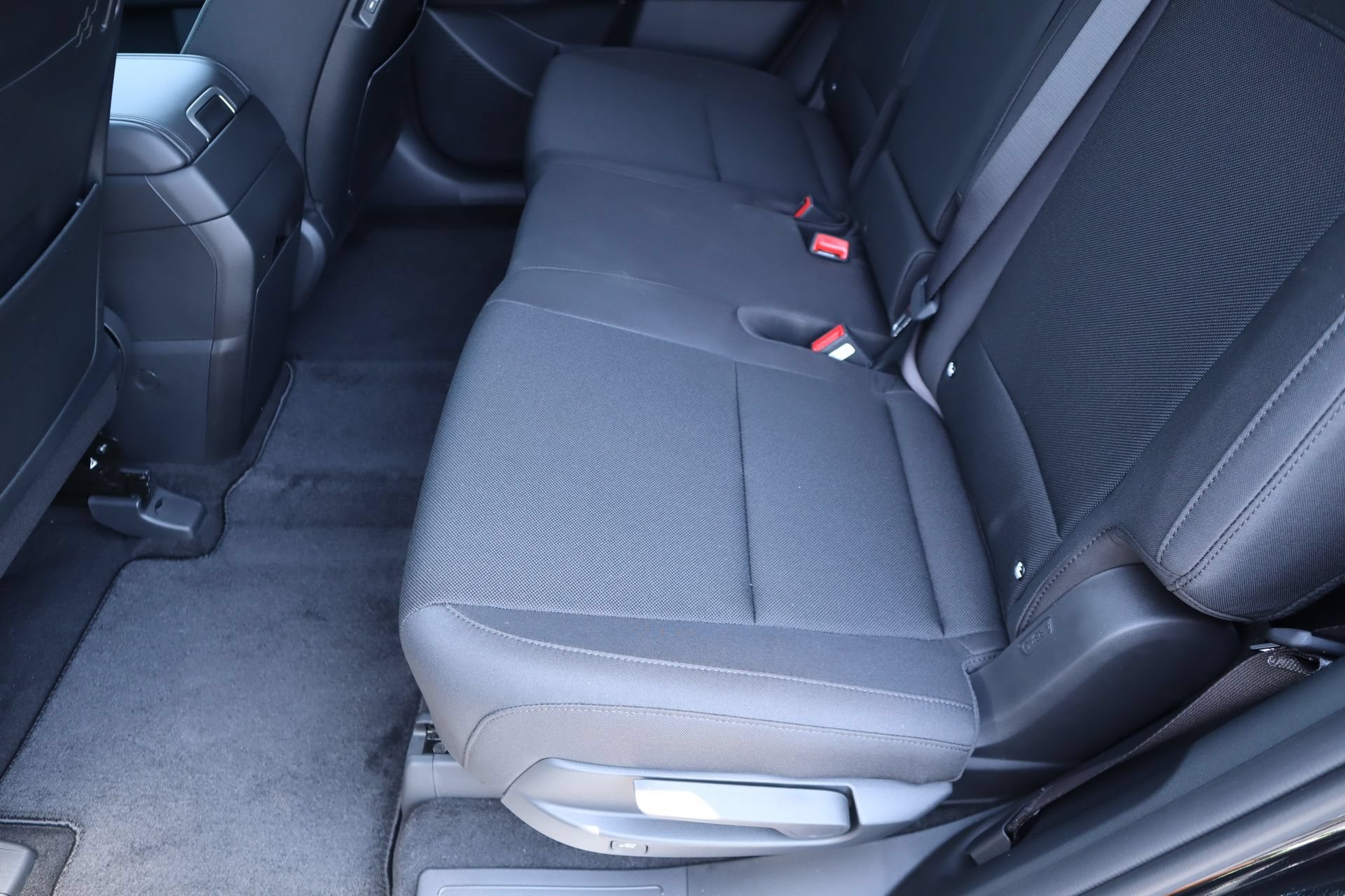 New 2027 Hyundai Santa Fe SE FWD image 17