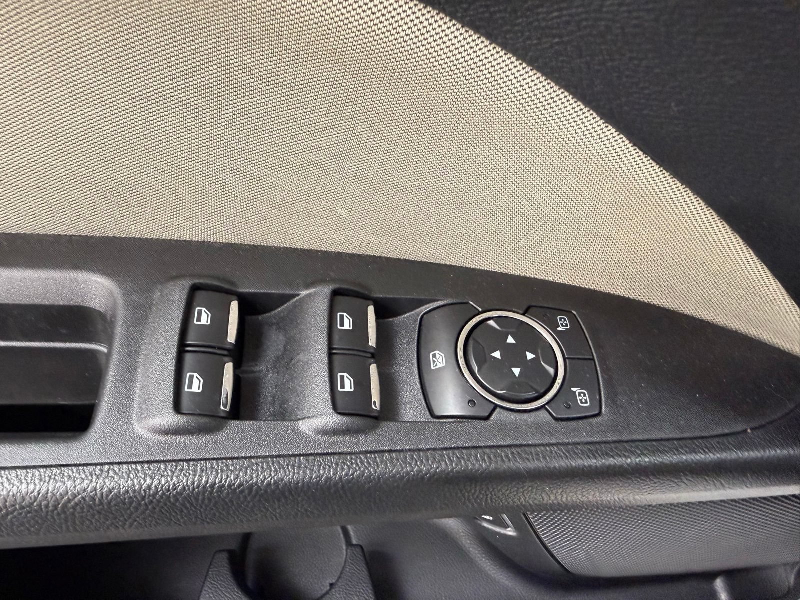 Used 2018 Ford Fusion S FWD image 14