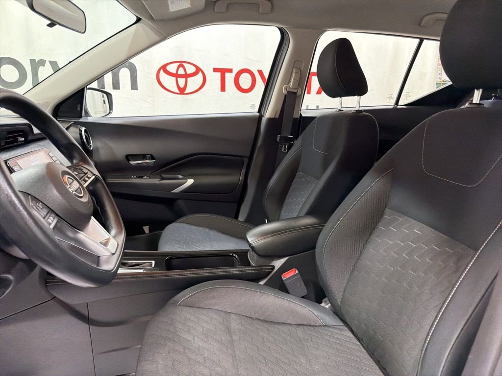 Used 2023 Nissan Kicks SV FWD image 21