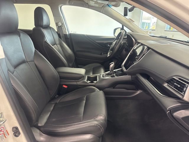 Used 2020 Subaru Outback Limited image 23