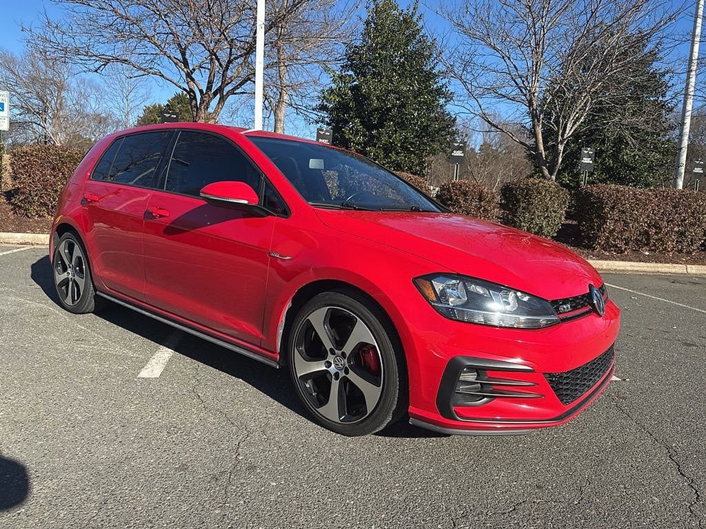 Used 2018 Volkswagen GTI S image 3