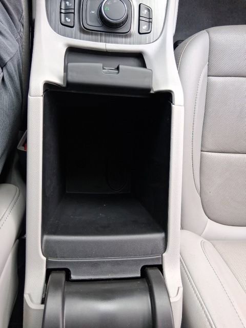 Used 2023 GMC Acadia SLT image 20