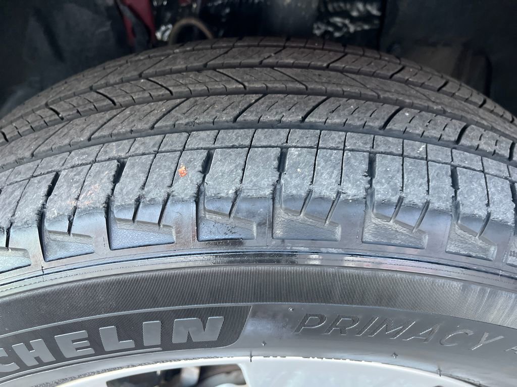 Certified 2021 Toyota RAV4 XLE image 31