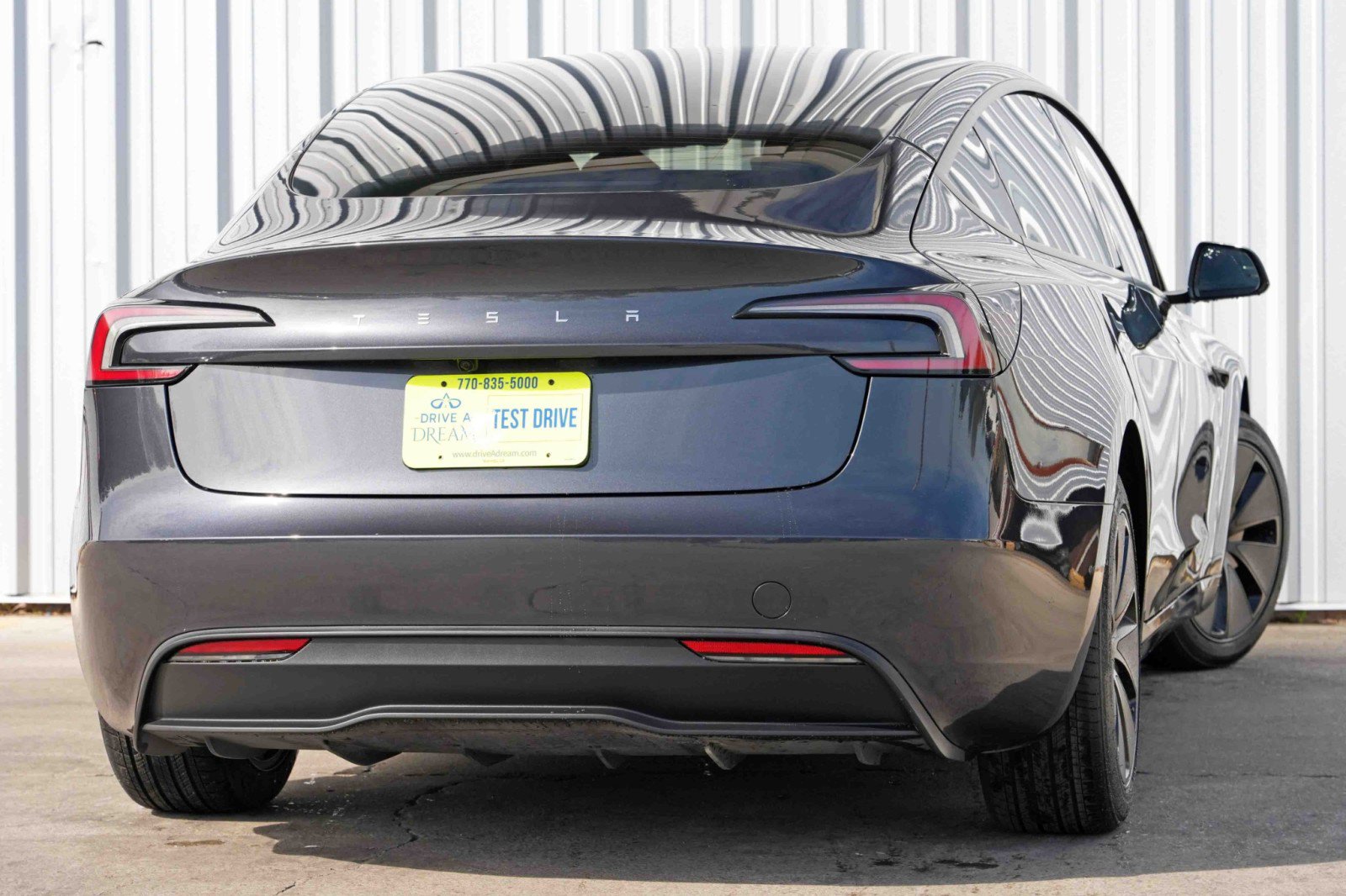 Used 2025 Tesla Model 3 RWD image 5