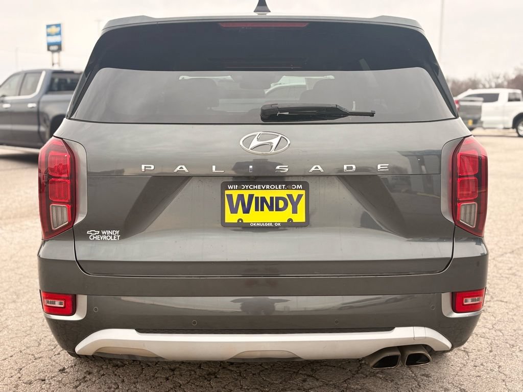 Used 2021 Hyundai Palisade Limited FWD image 6