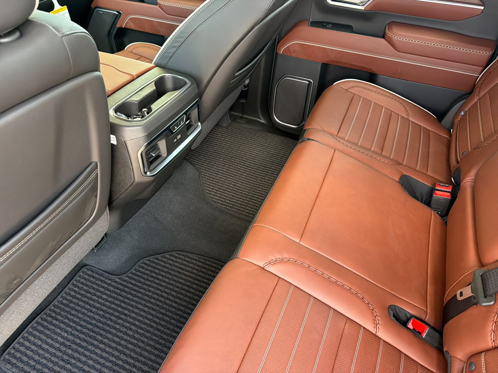 New 2026 GMC Sierra 2500 Denali Ultimate w/ Max Trailering Package AWD/4WD image 11