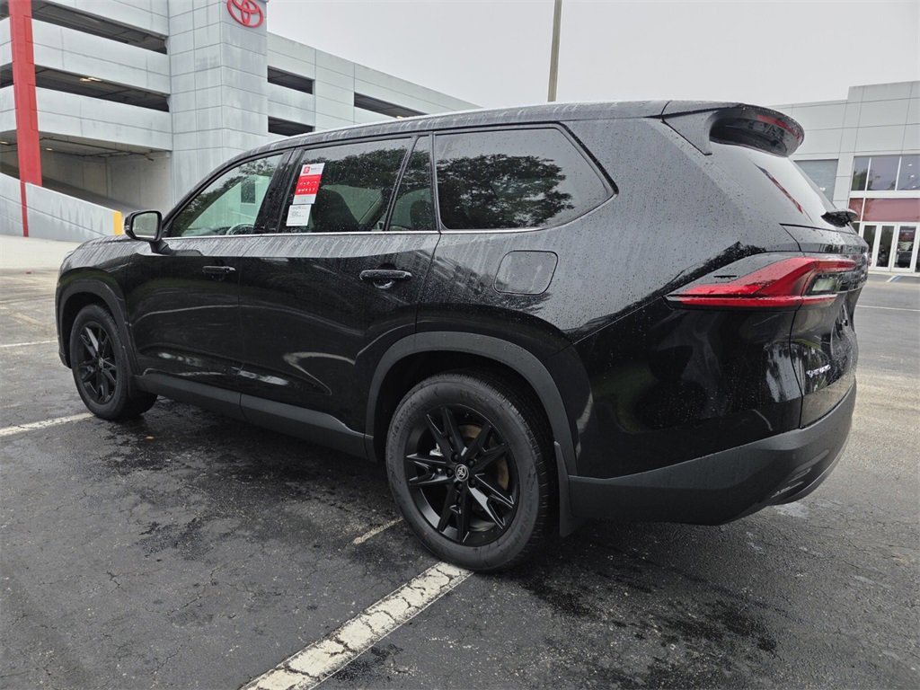 New 2026 Toyota Grand Highlander Limited image 9