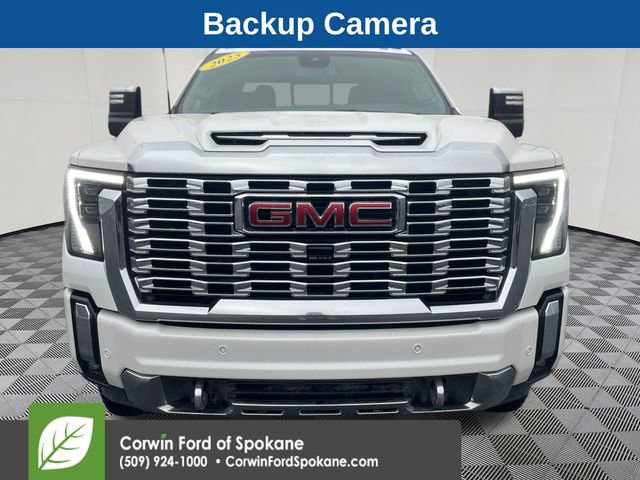 Used 2025 GMC Sierra 3500 Denali image 7