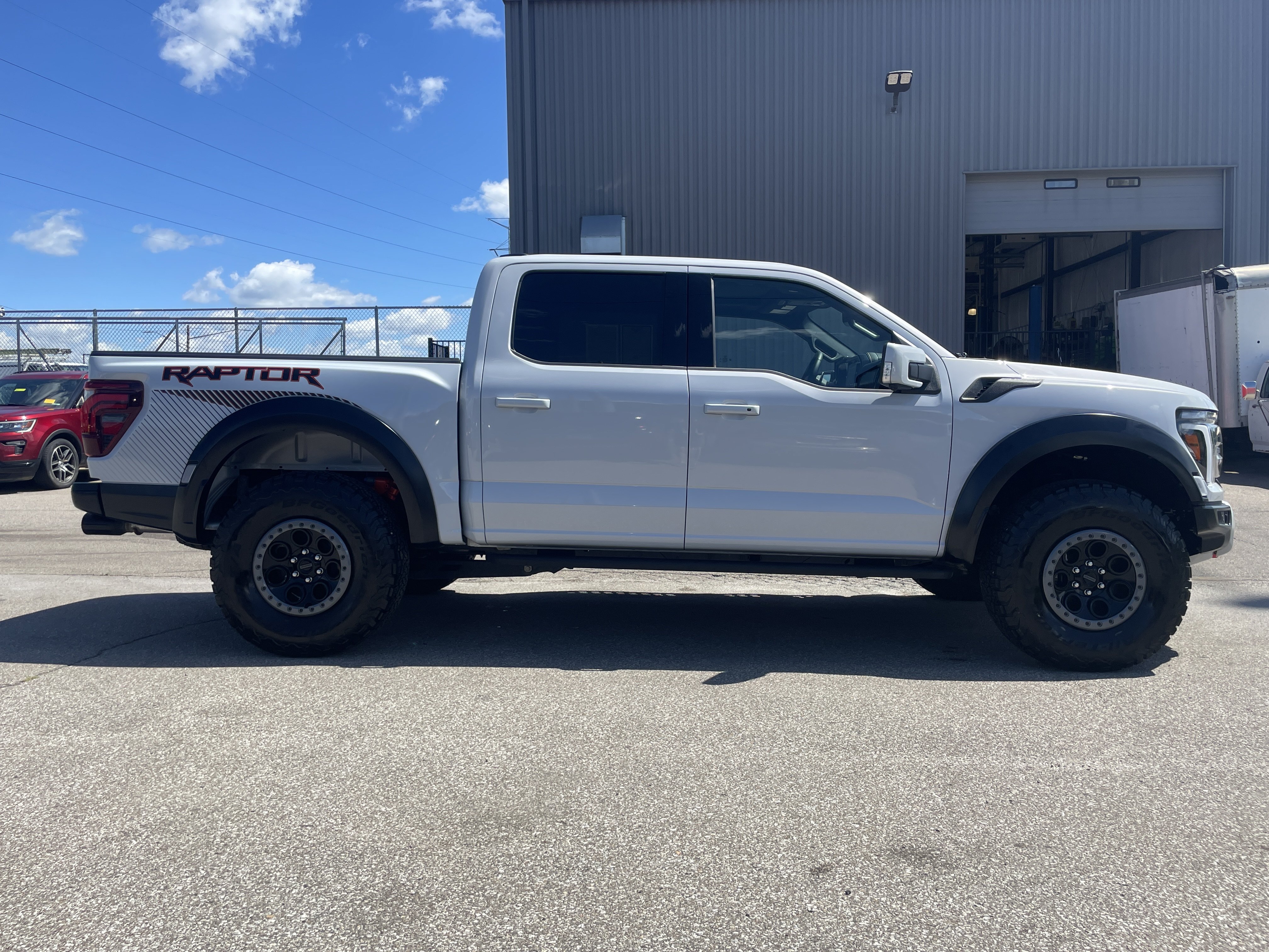 Used 2025 Ford F150 Raptor AWD/4WD image 5