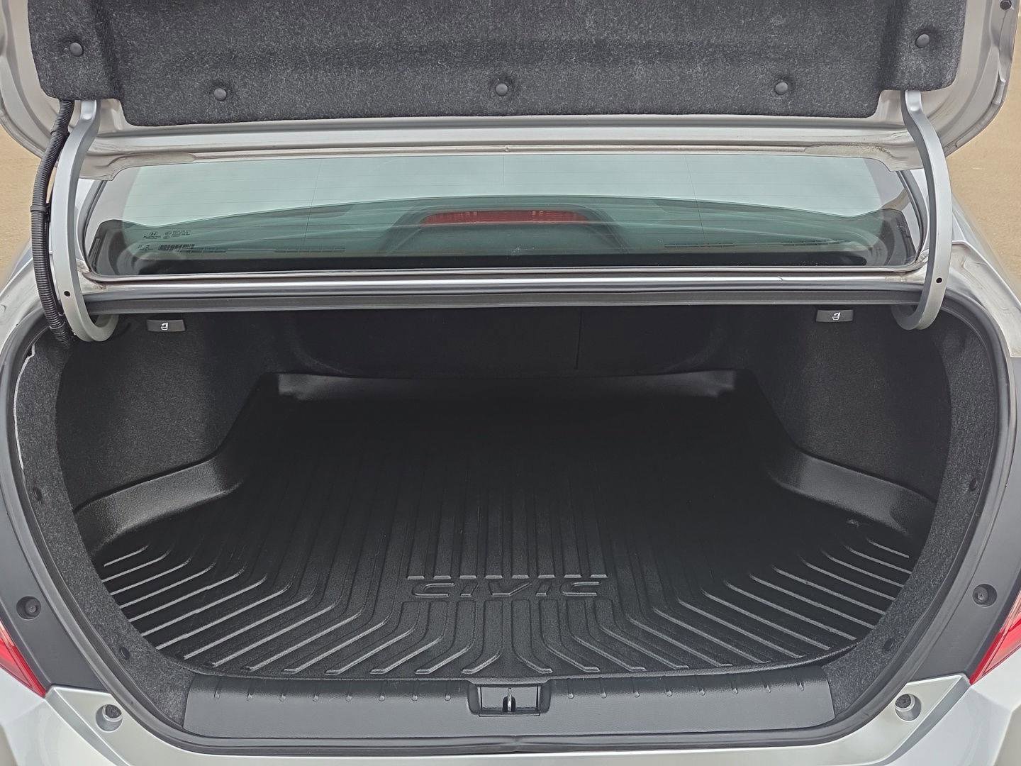 Used 2021 Honda Civic Sport image 6