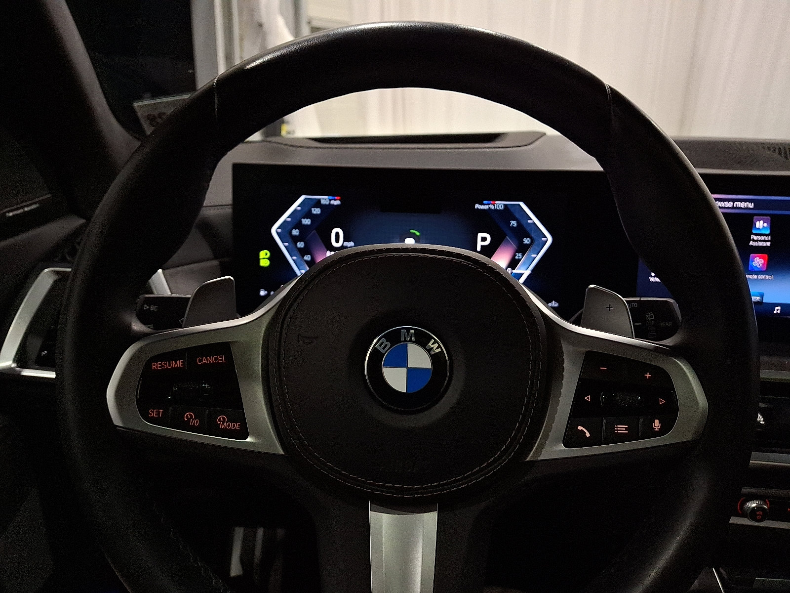 Used 2024 BMW X7 xDrive40i w/ M Sport Package image 22