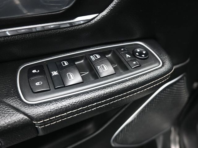 Used 2021 RAM 1500 Laramie w/ Off Road Group image 13