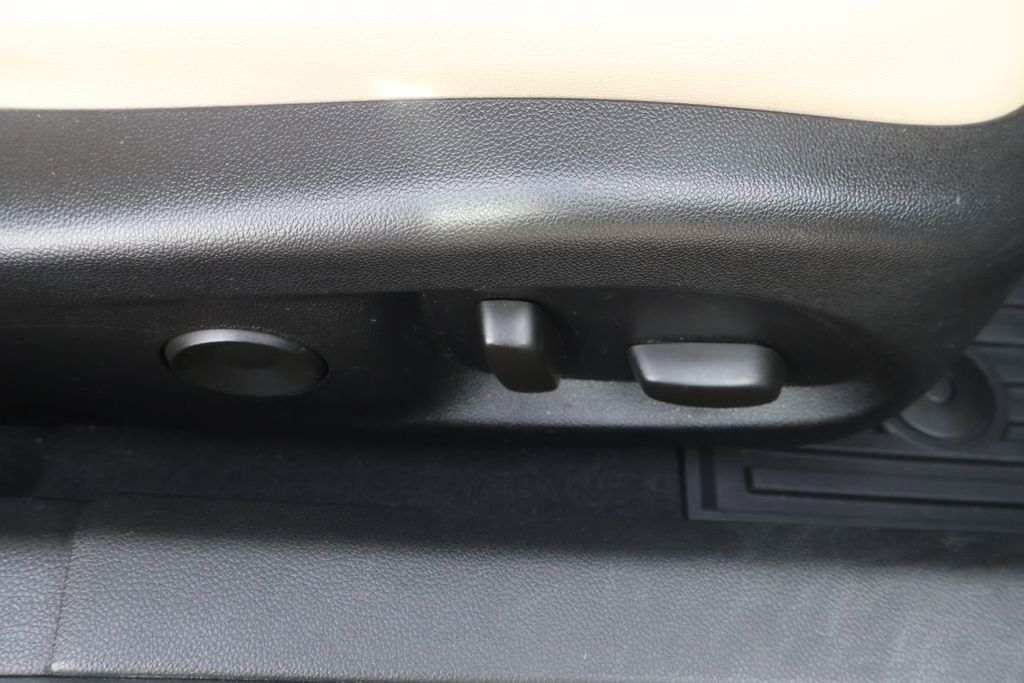 Used 2023 Cadillac CT5 Luxury w/ Cold Weather Package image 42