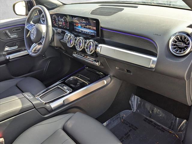 Used 2025 Mercedes-Benz GLB 250 image 22