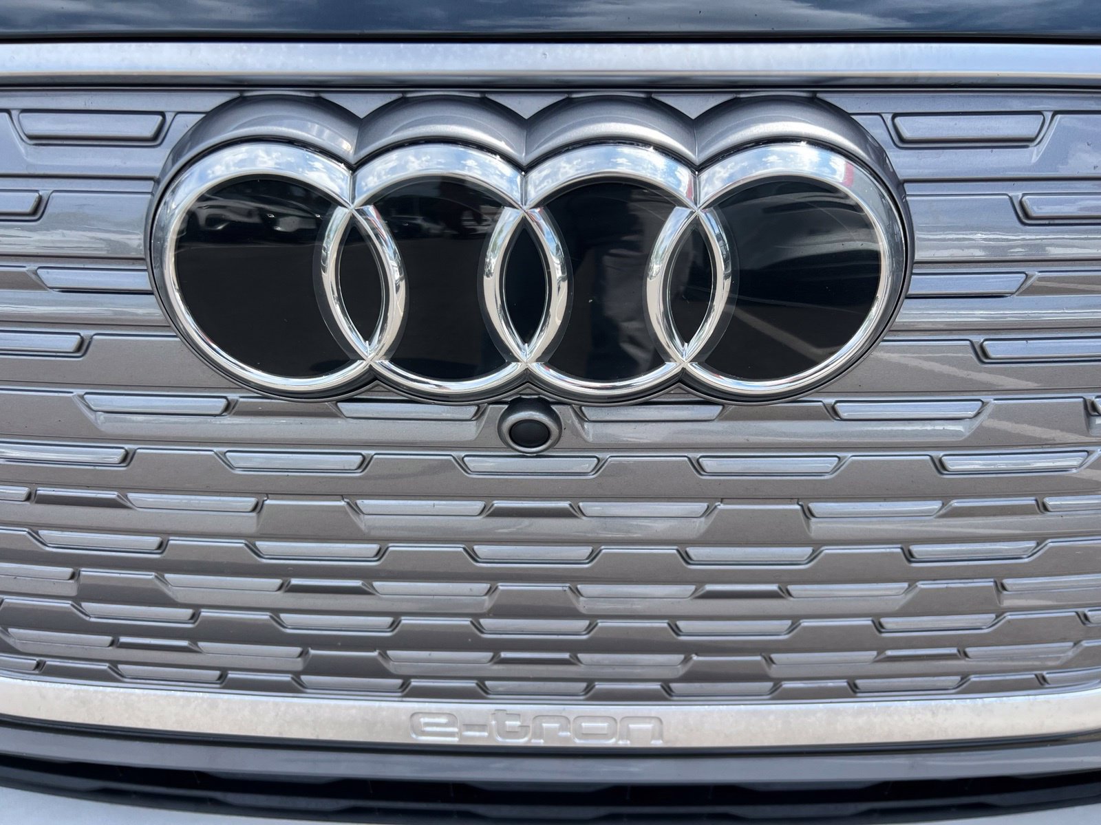 Used 2024 Audi Q4 e-tron Premium Plus RWD image 79