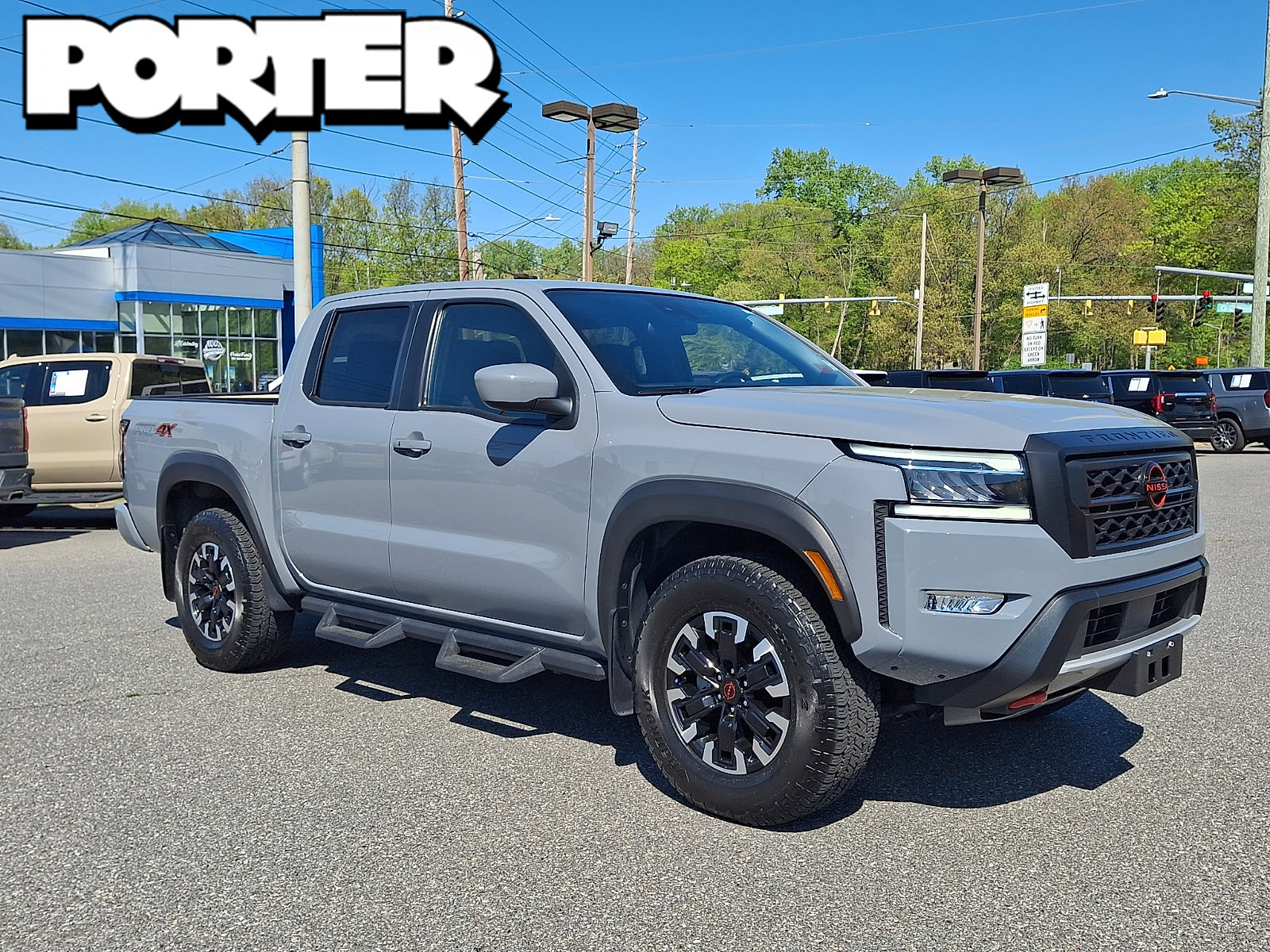 Used 2024 Nissan Frontier PRO-4X w/ Technology Package AWD/4WD image 1