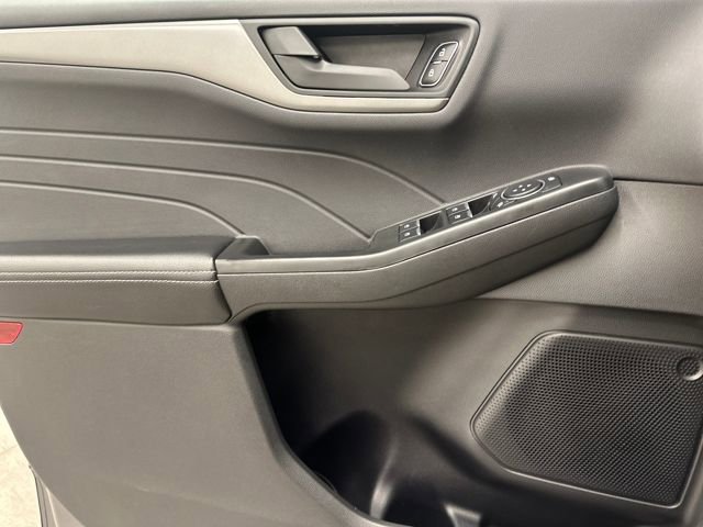 Certified 2025 Ford Escape Active image 30