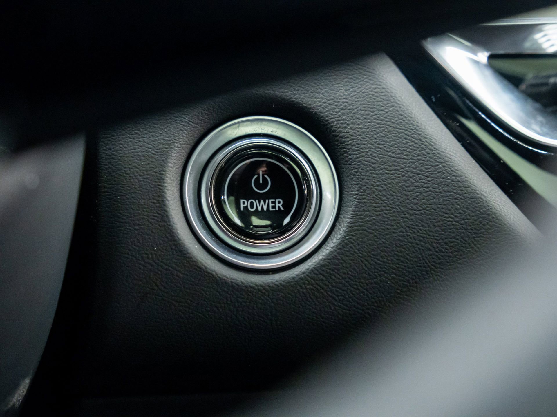 Certified 2024 Cadillac Lyriq Luxury w/ LPO, Floor Liner Package image 26