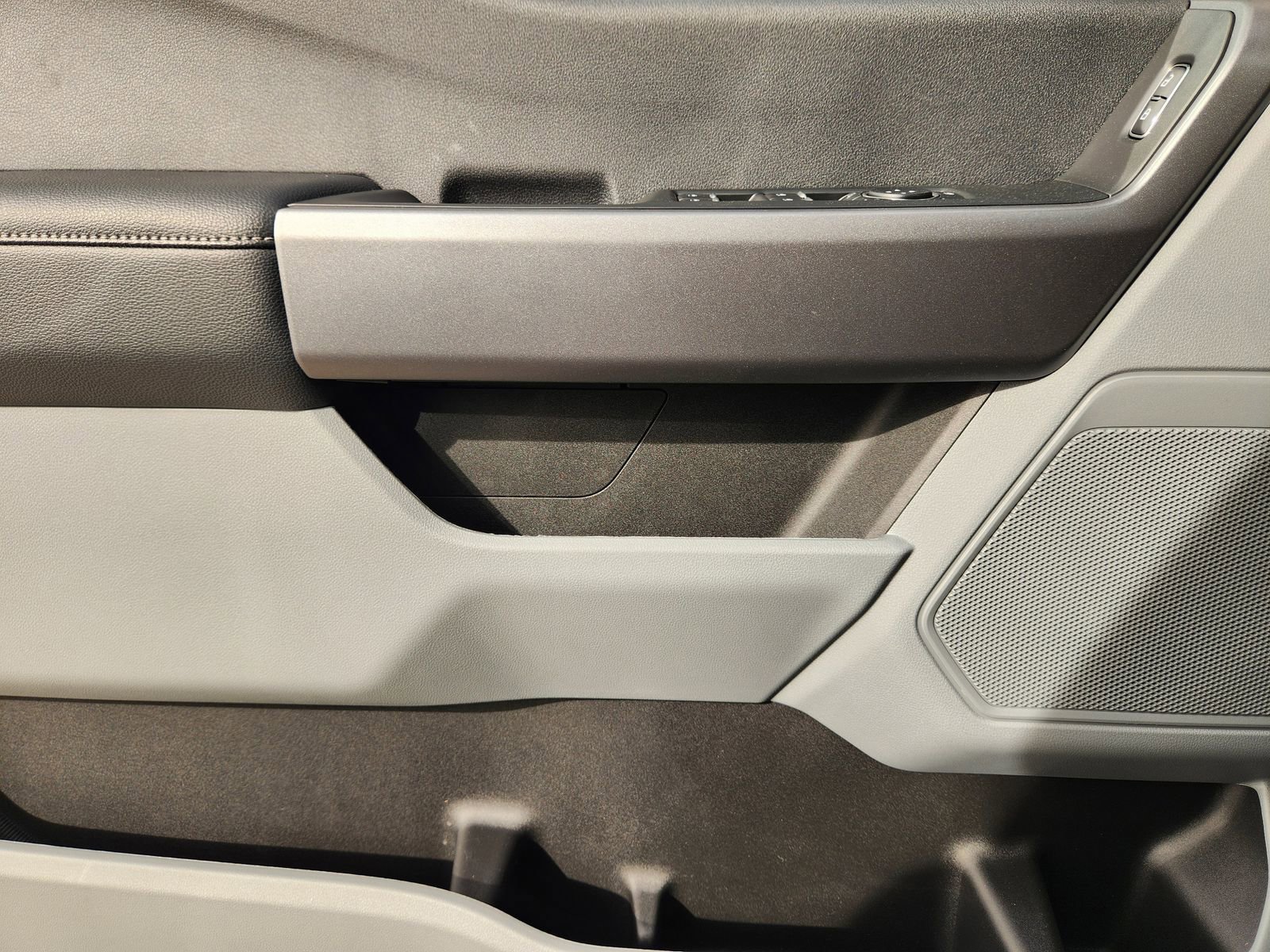 New 2026 Ford F250 XL w/ STX Appearance Package image 22