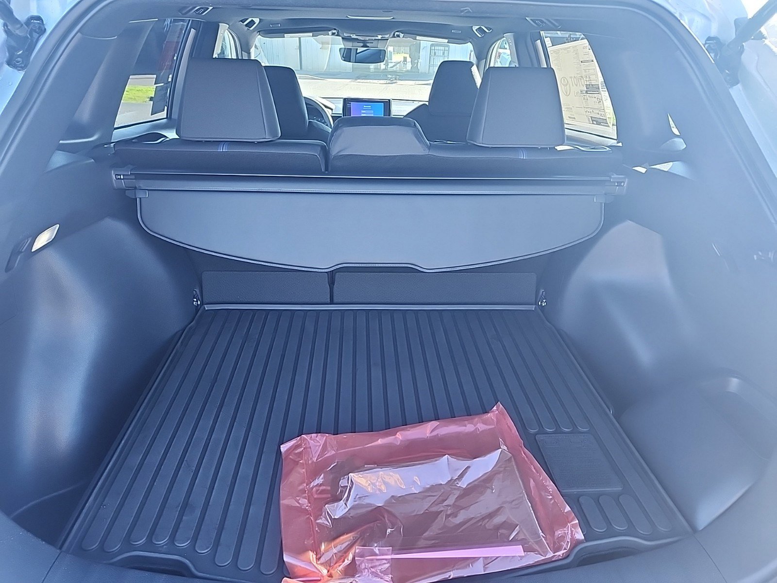 New 2025 Toyota Corolla Cross AWD Hybrid w/ Moonroof Package image 35